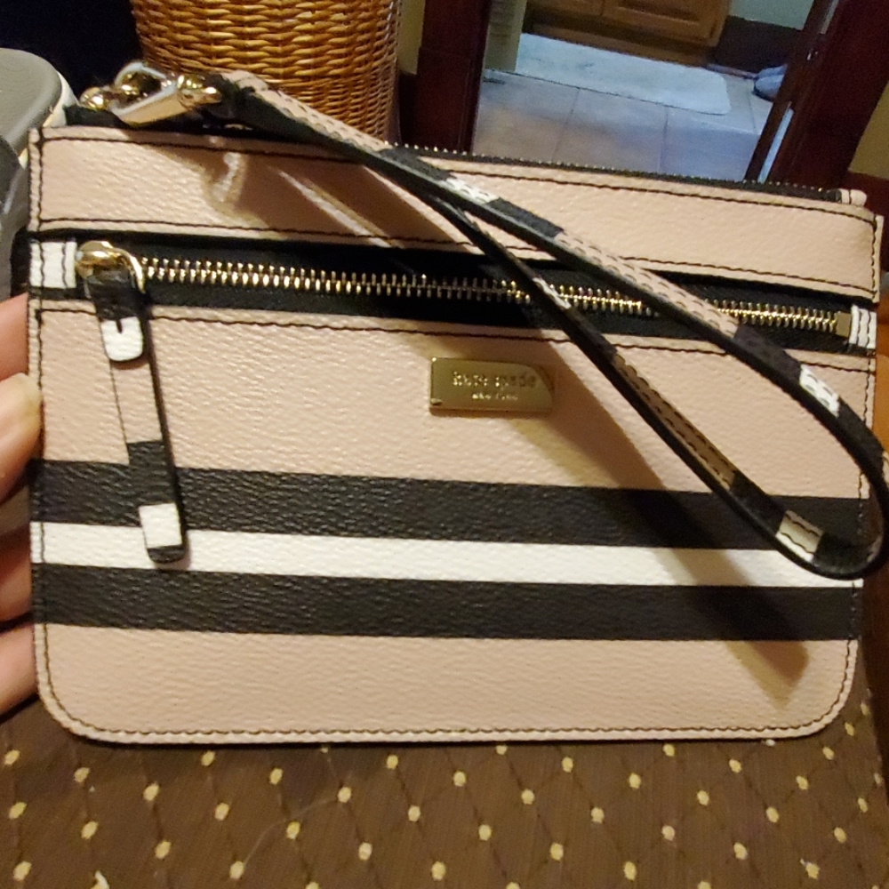 Kate Spade wristlet